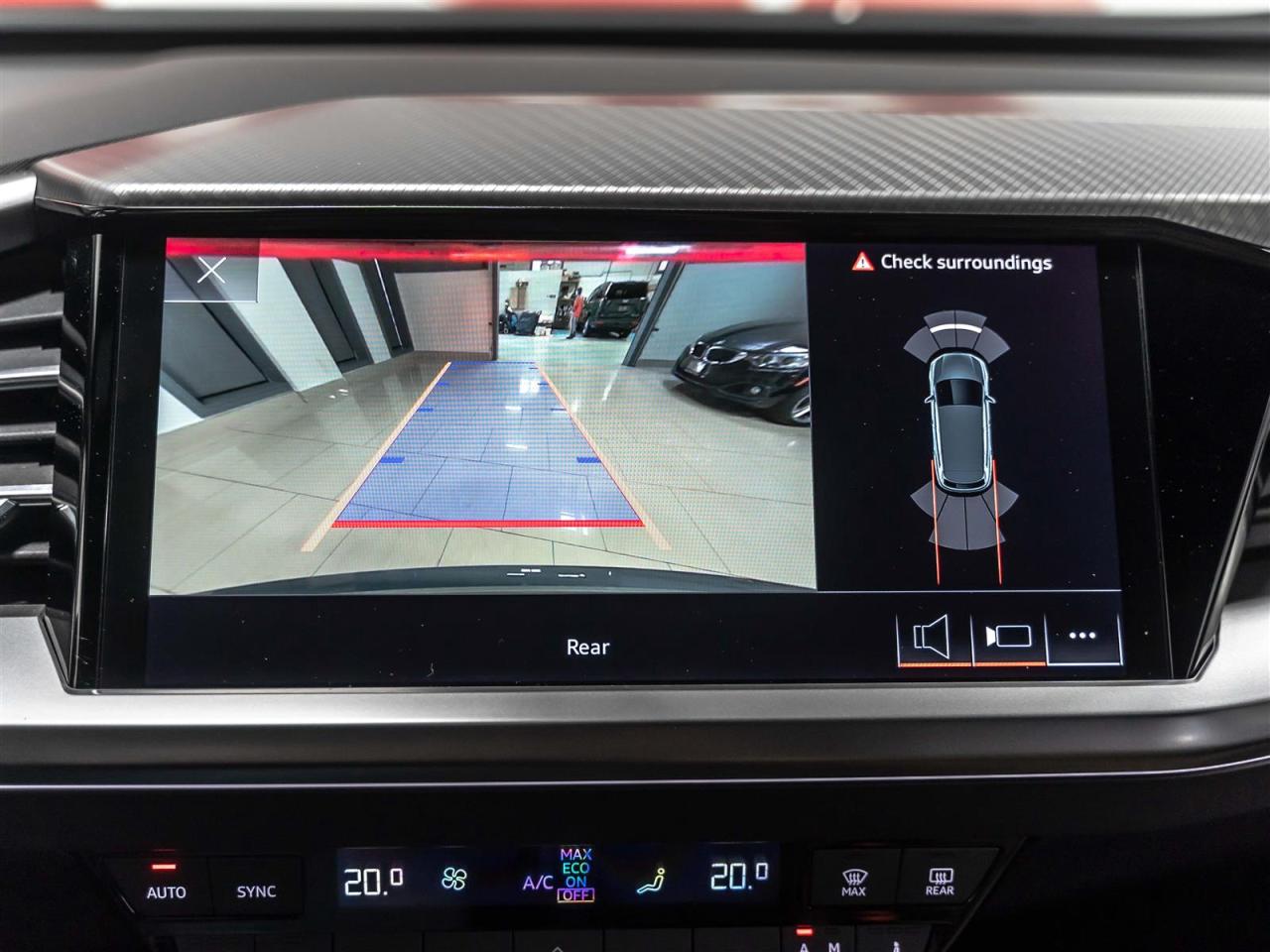 2023 Audi Q4 e-tron $361 BI WEEKLY $0 DOWN |ACCIDENT FREE|ONE OWNER|SIDE ASSIST|APPLE CARPLAY Photo