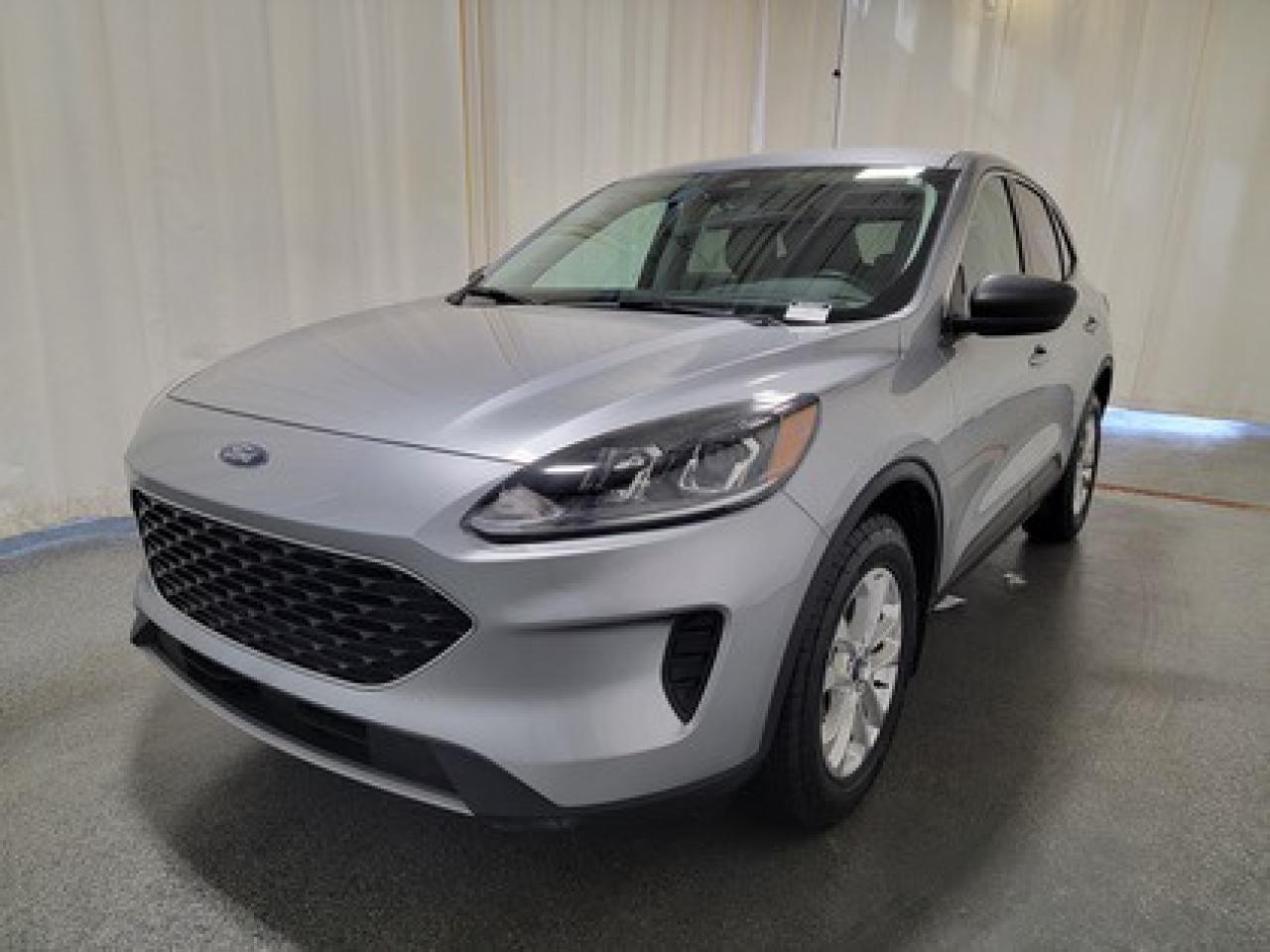 Used 2022 Ford Escape SE 200A W/COLD WEATHER PACKAGE for sale in Regina, SK
