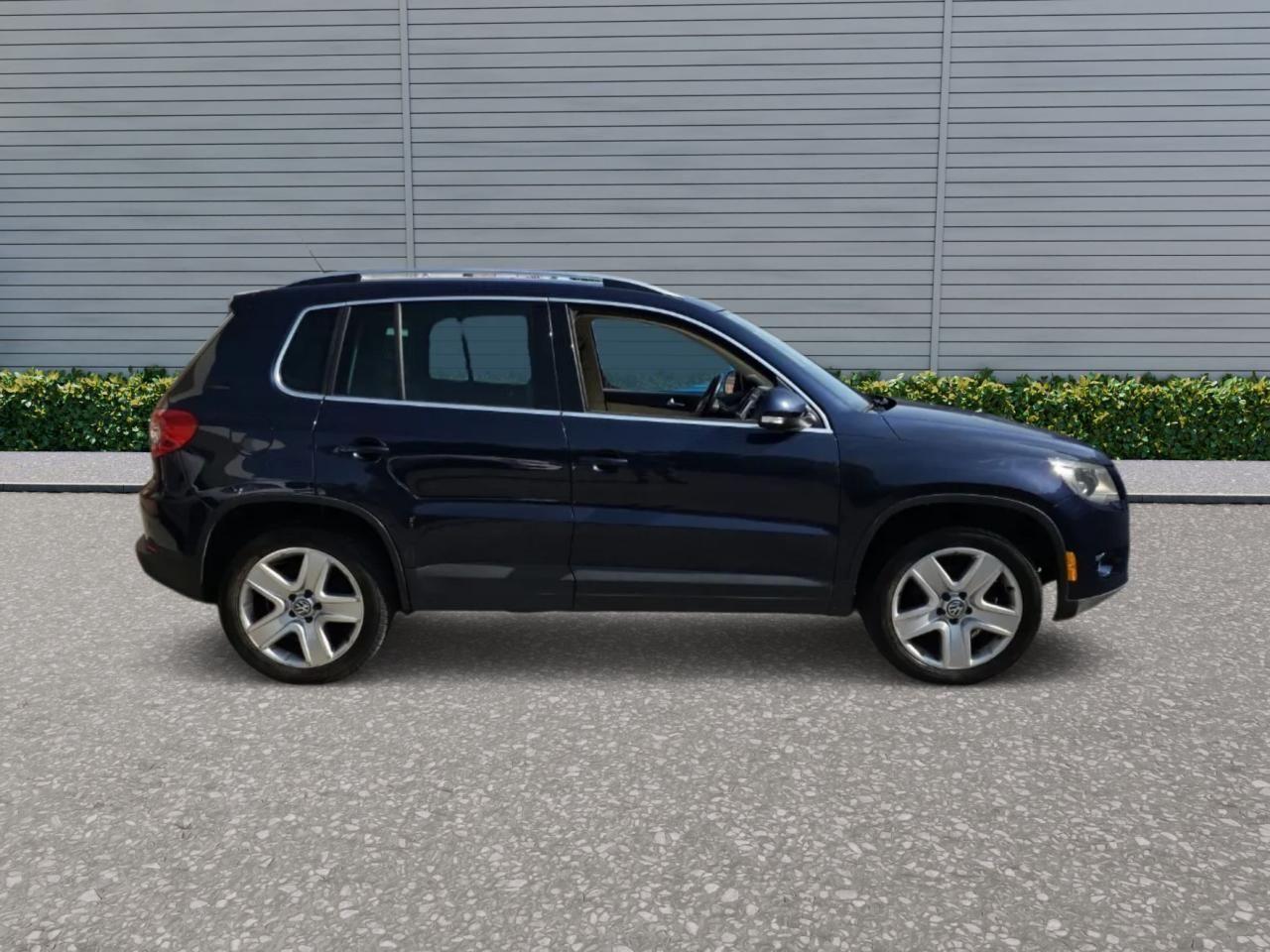 2011 Volkswagen Tiguan Highline Photo4