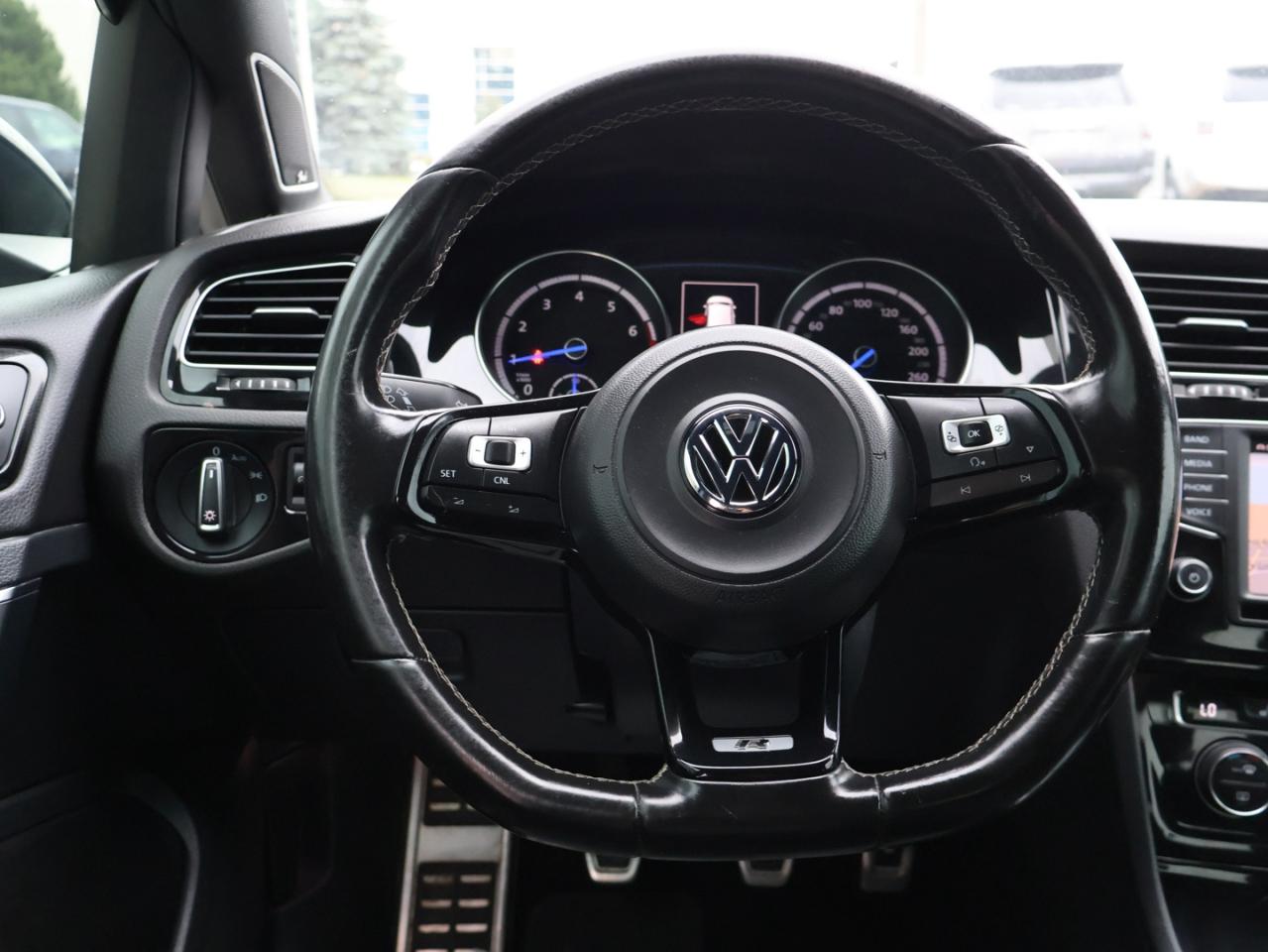 2017 Volkswagen Golf R 6Speed AWD CERTIFIED CAMERA NAV BLUETOOTH LEATHER HEATED SEATS CRUISE ALLOYS - Photo #10