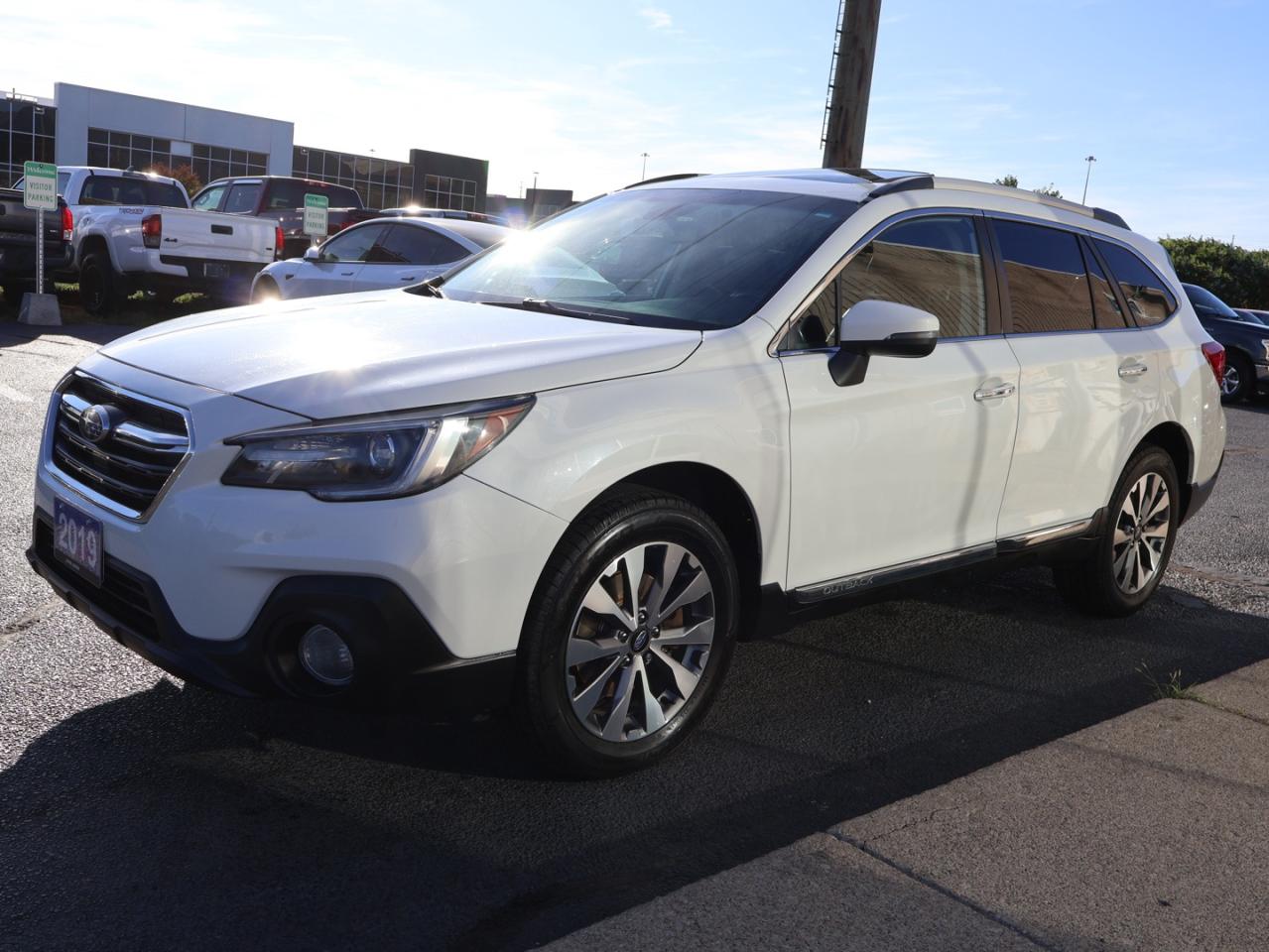 2019 Subaru Outback LIMITED AWD CERTIFIED *ACCIDENT FREE* NAVI CAMERA HEATED STEERING/4 SEATS SUNROOF B.SPOT P.SHIFTERS - Photo #3