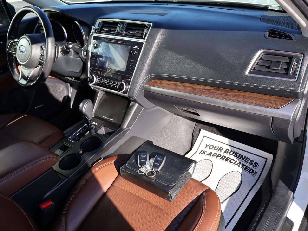 2019 Subaru Outback LIMITED AWD CERTIFIED *ACCIDENT FREE* NAVI CAMERA HEATED STEERING/4 SEATS SUNROOF B.SPOT P.SHIFTERS - Photo #13