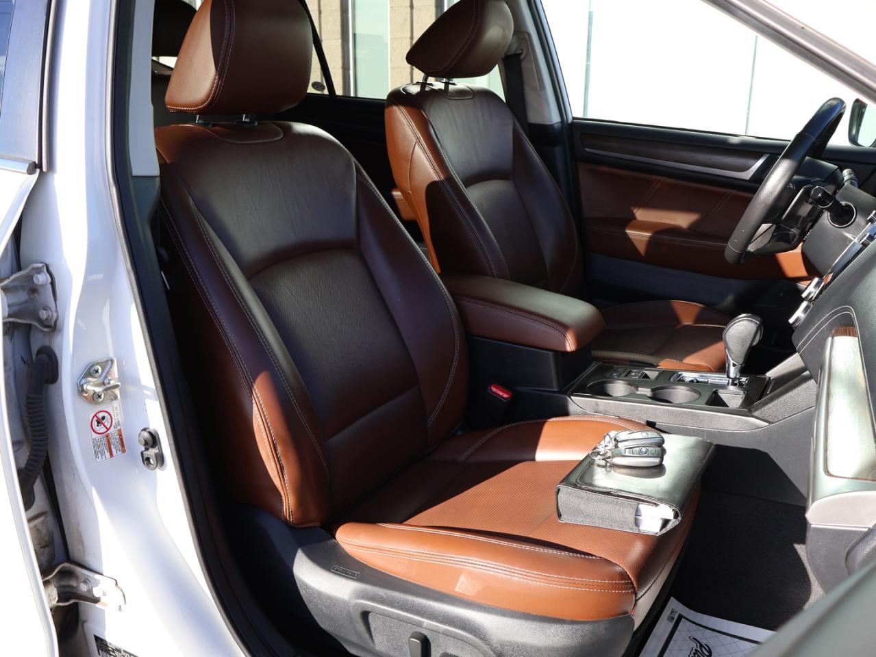 2019 Subaru Outback LIMITED AWD CERTIFIED *ACCIDENT FREE* NAVI CAMERA HEATED STEERING/4 SEATS SUNROOF B.SPOT P.SHIFTERS - Photo #19