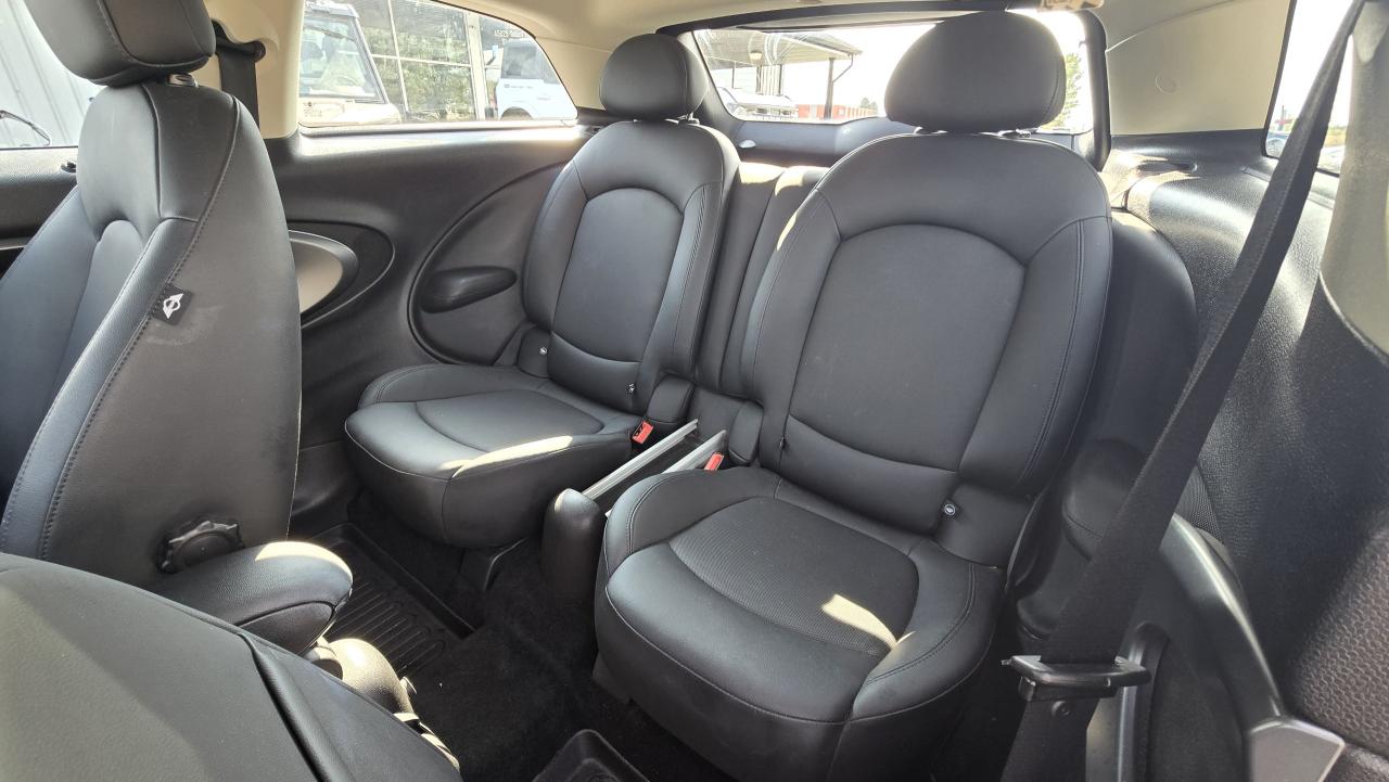 2013 MINI Cooper Paceman S ALL4 - Photo #16