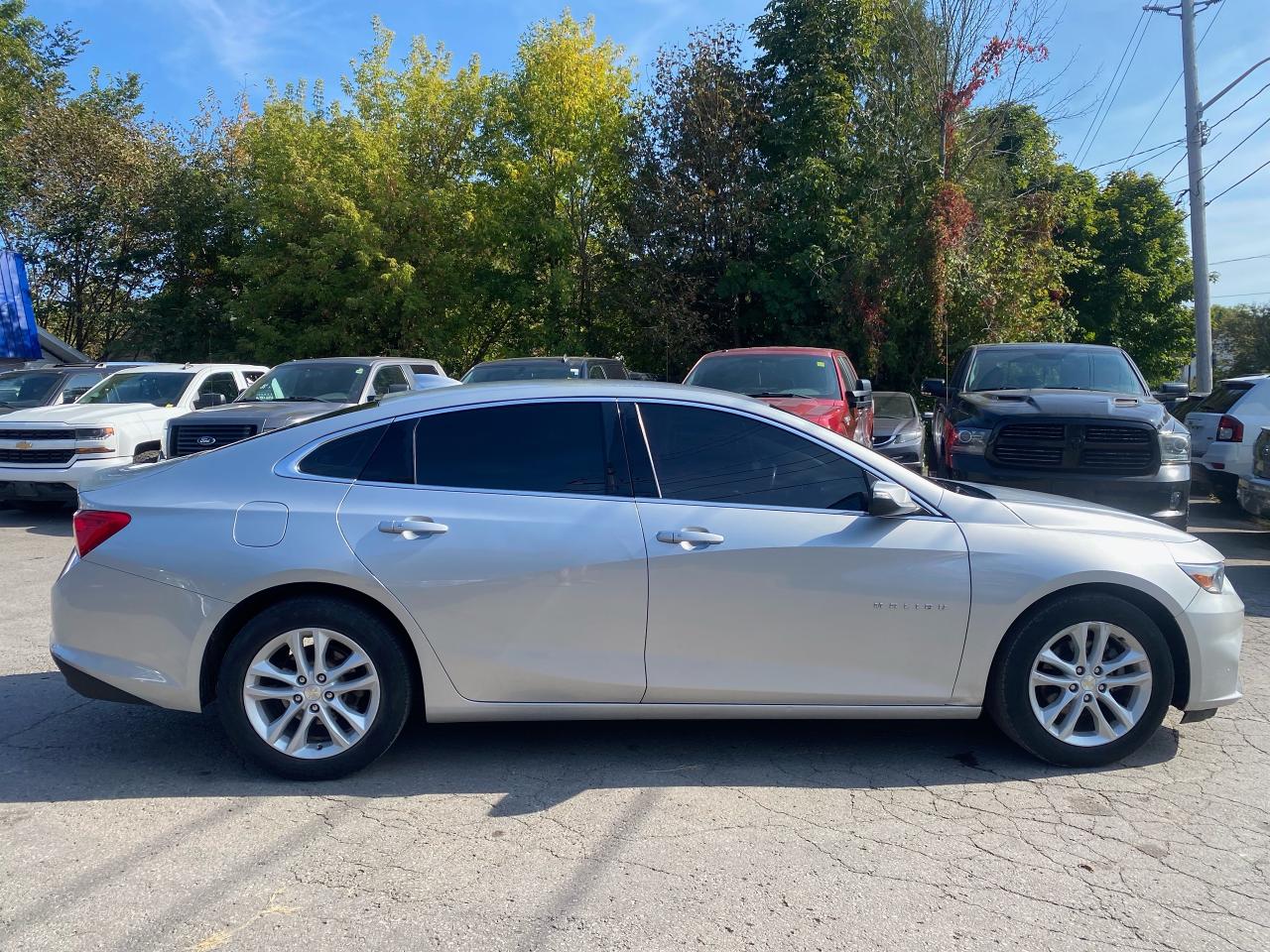 2018 Chevrolet Malibu LT - Photo #8