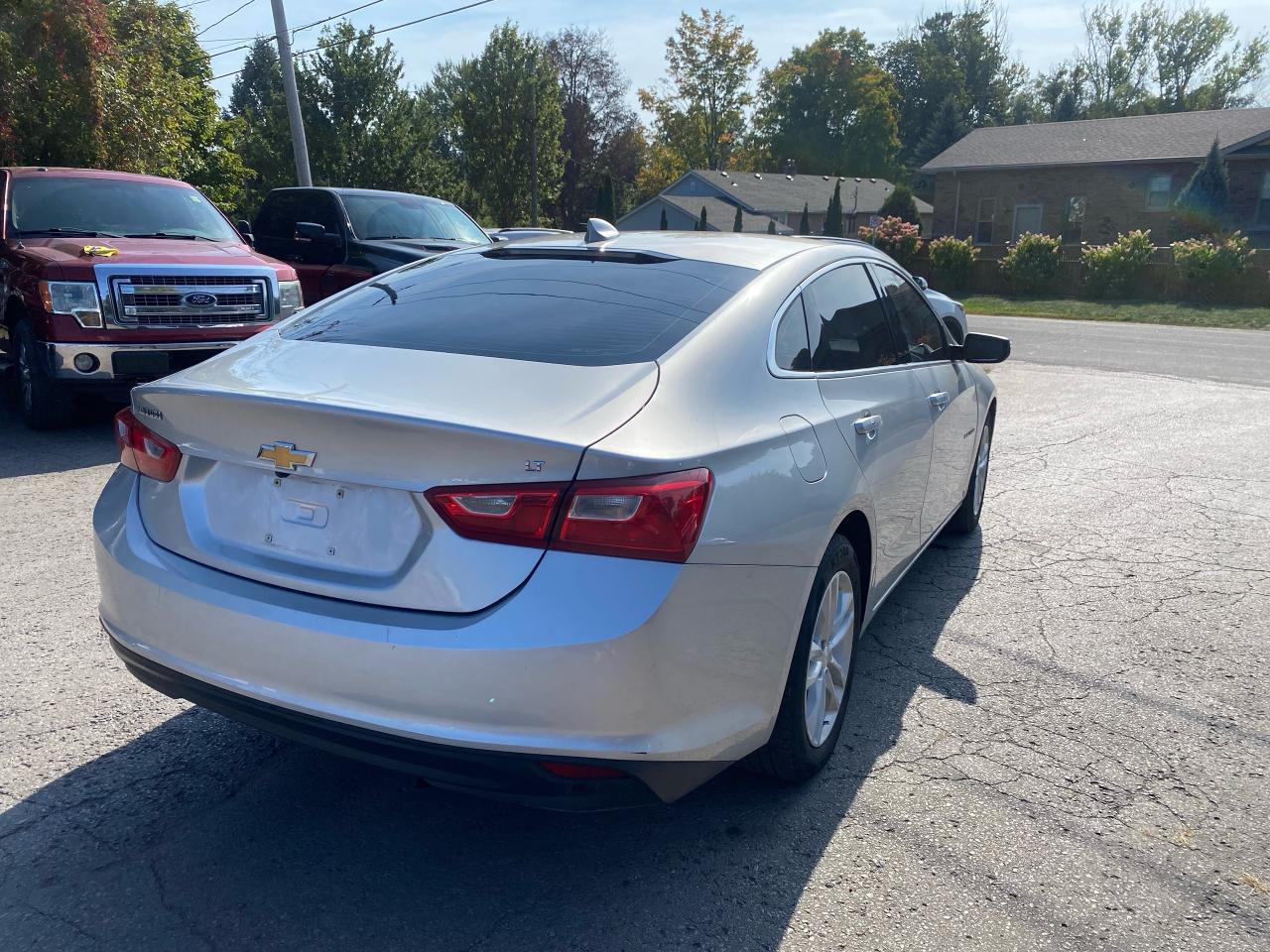 2018 Chevrolet Malibu LT - Photo #7