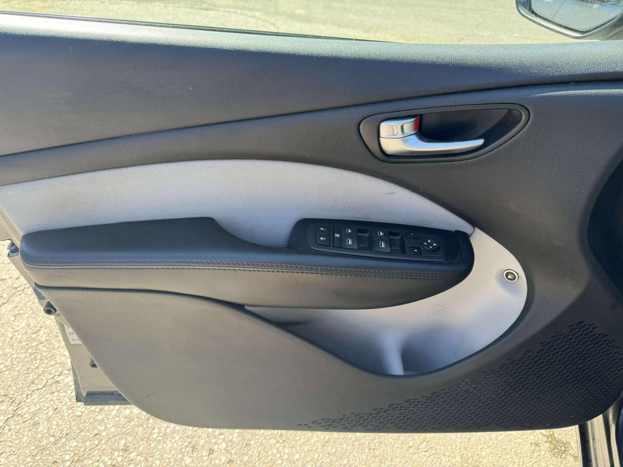 2014 Dodge Dart SXT - Photo #17