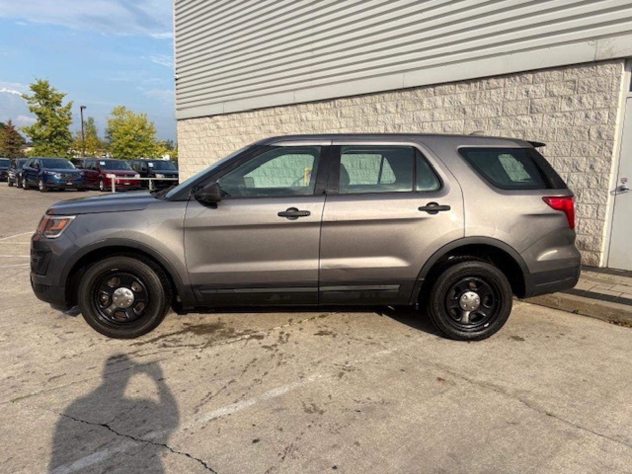 2018 Ford Explorer AWD-BACK UP CAMERA-CENTER CONSOLE-FINANCE-CERTIFIED Photo