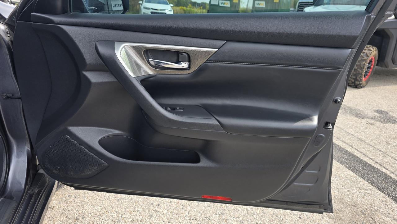 2013 Nissan Altima 2.5 SL - Photo #11
