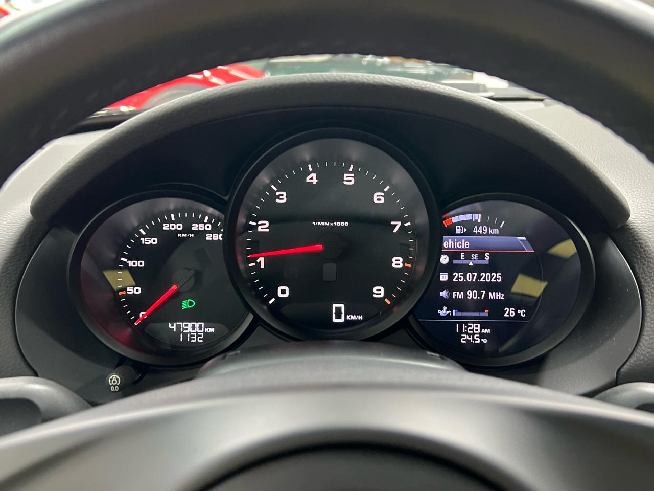 1758642211