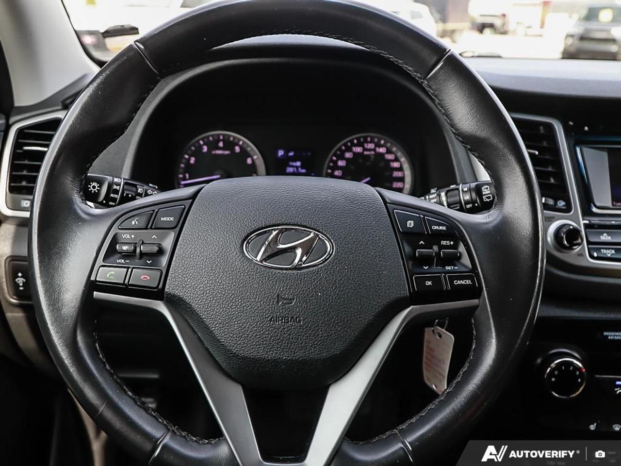 2016 Hyundai Tucson Premium, AWD, ECO, R/V CAM, BSM, HEATED SEATS Photo