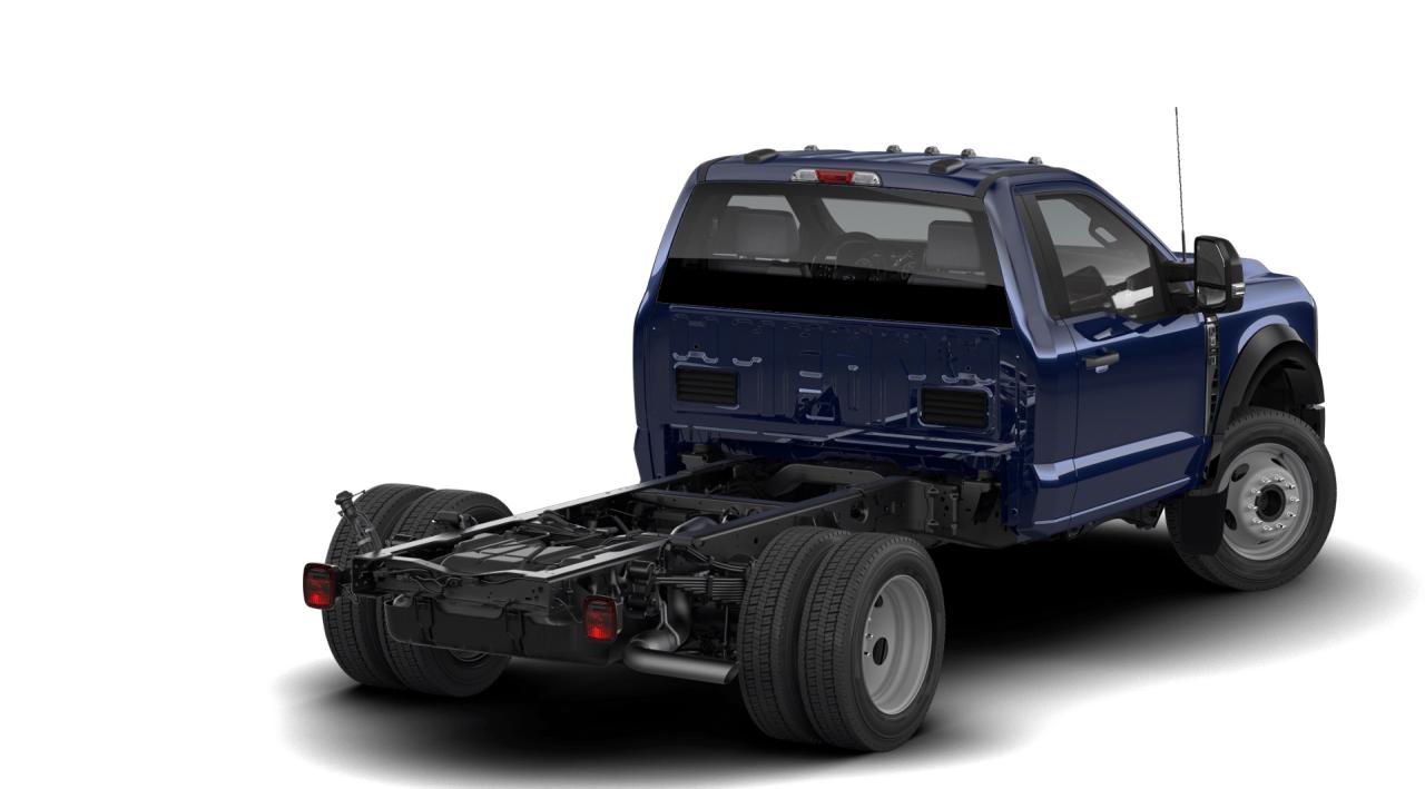 2026 Ford F-550 Super Duty DRW XL 4WD REG CAB 205" WB 120" CA Photo5