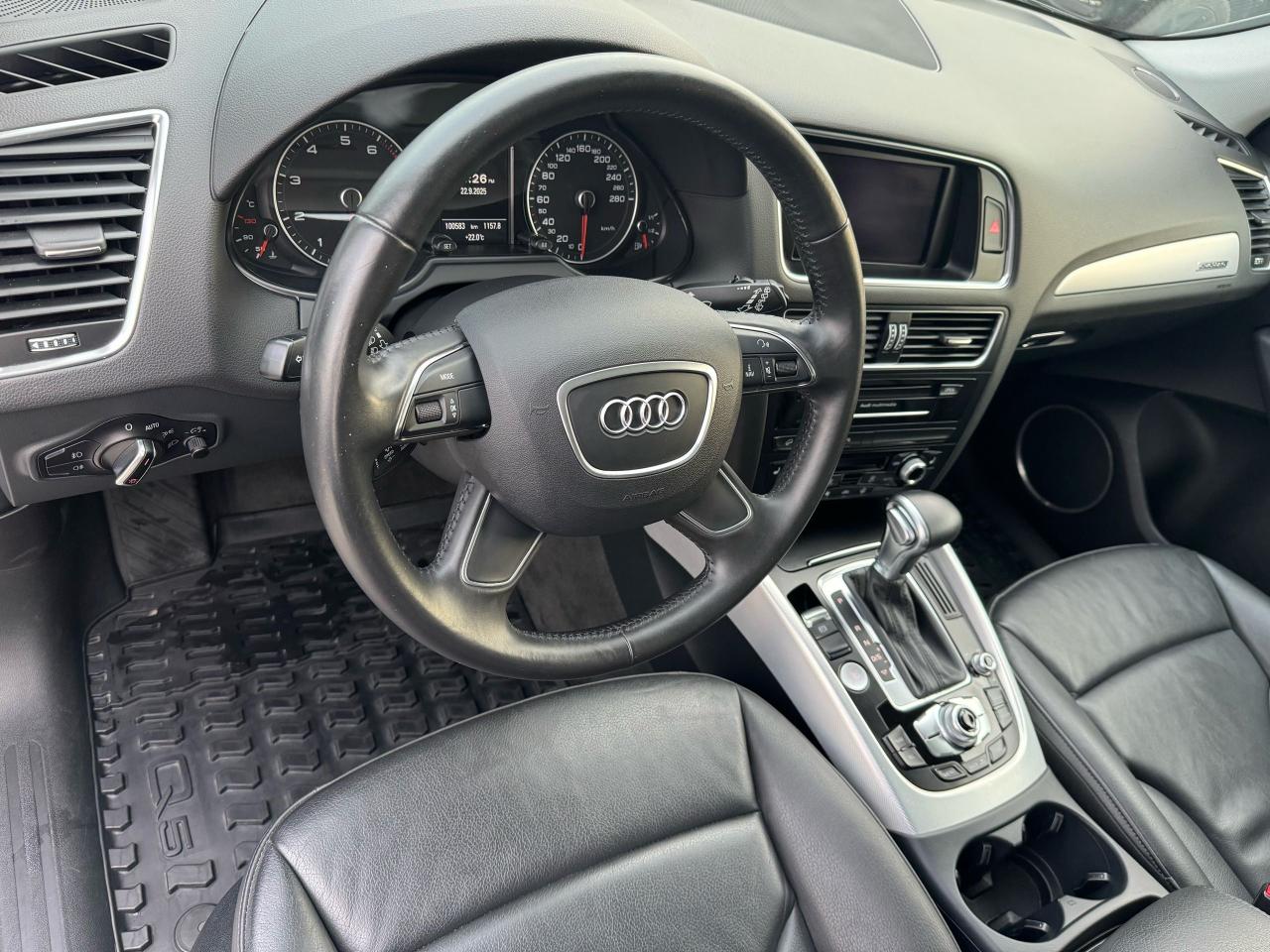 2013 Audi Q5 2.0L Premium Plus - Photo #9