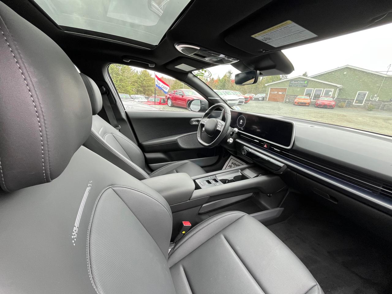 2023 Hyundai IONIQ Preferred AWD Long Range w/Ultimate Pkg - Photo #2
