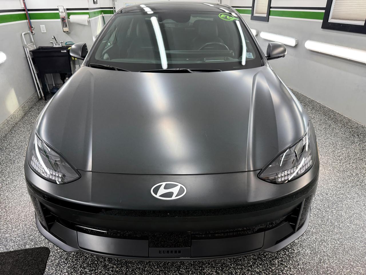 2023 Hyundai IONIQ Preferred AWD Long Range w/Ultimate Pkg - Photo #2