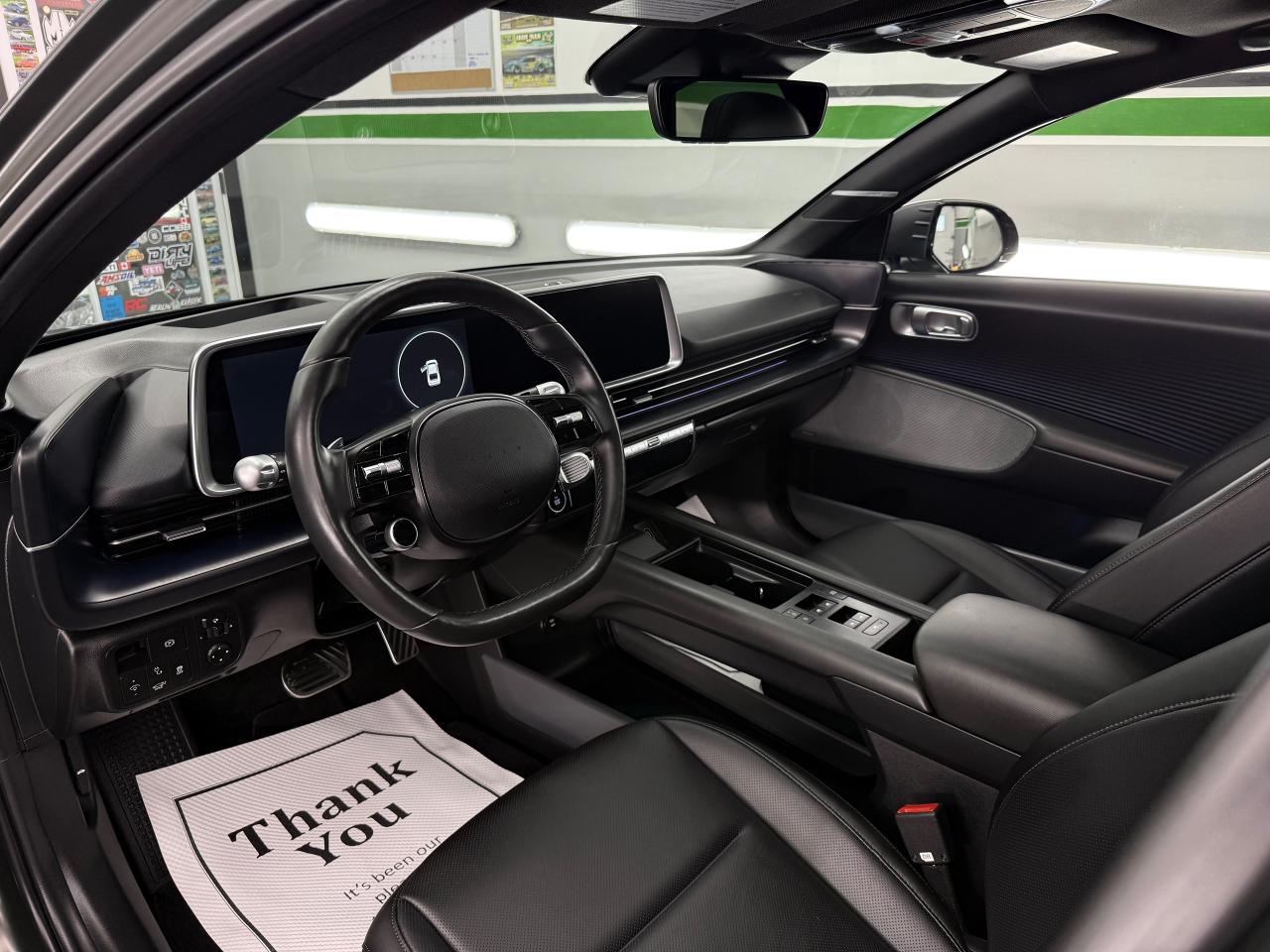 2023 Hyundai IONIQ Preferred AWD Long Range w/Ultimate Pkg - Photo #8