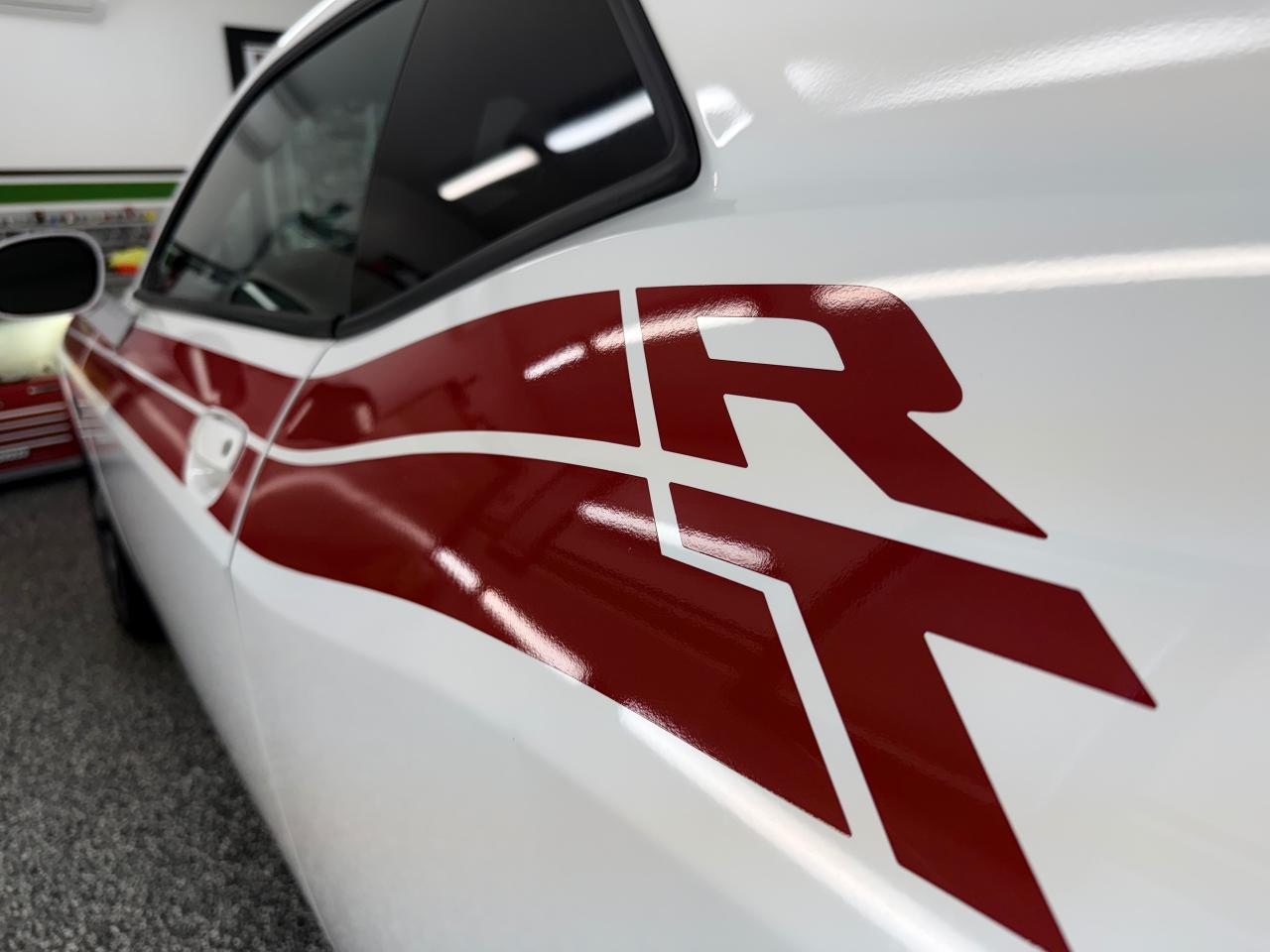 2014 Dodge Challenger R/T Classic - Photo #5