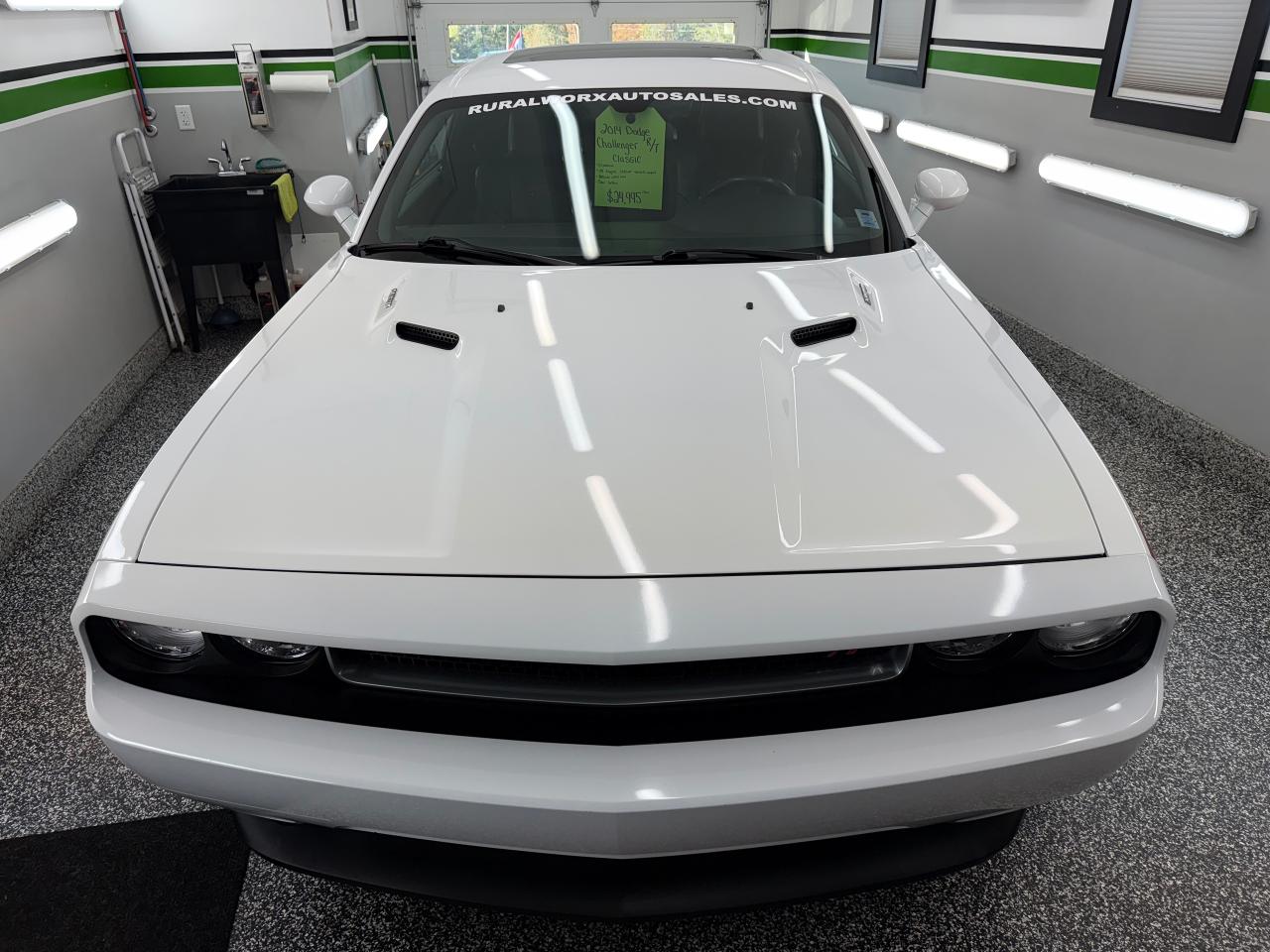 2014 Dodge Challenger R/T Classic - Photo #2