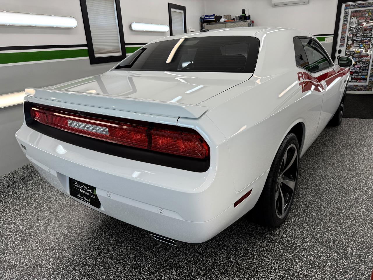 2014 Dodge Challenger R/T Classic - Photo #8