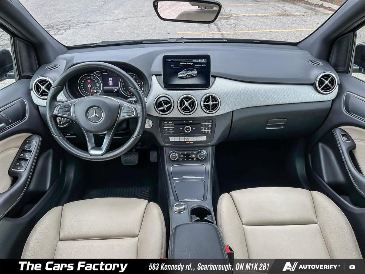 2017 Mercedes-Benz B-Class B250 SPORTS TOURER 4MATIC No Accident! - Photo #24