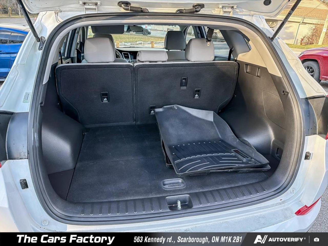 2017 Hyundai Tucson SE AWD 2.0L 1-Owner Very Clean No Accidnet! - Photo #10