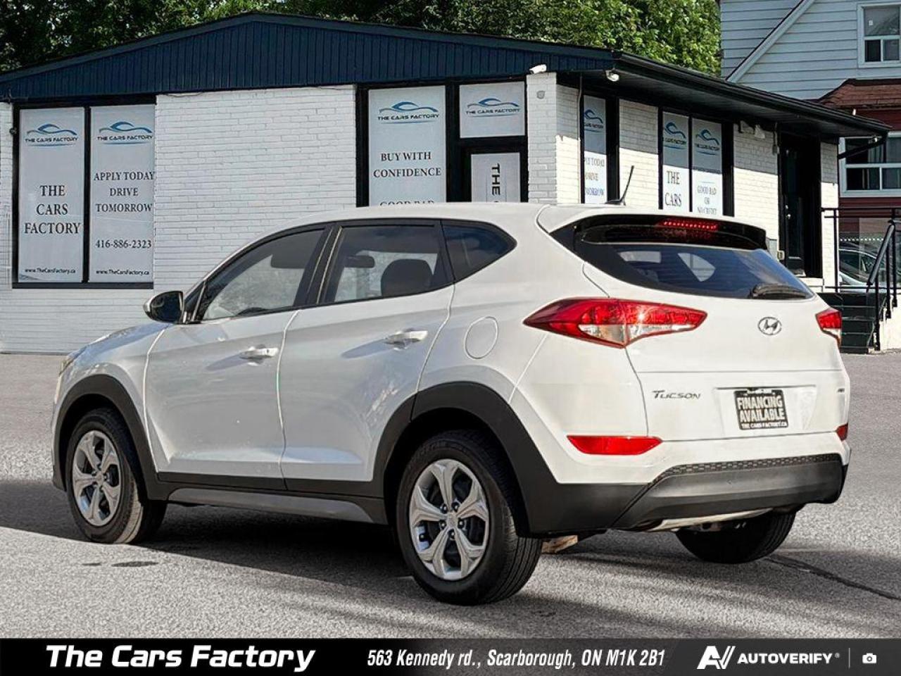 2017 Hyundai Tucson SE AWD 2.0L 1-Owner Very Clean No Accidnet! - Photo #4