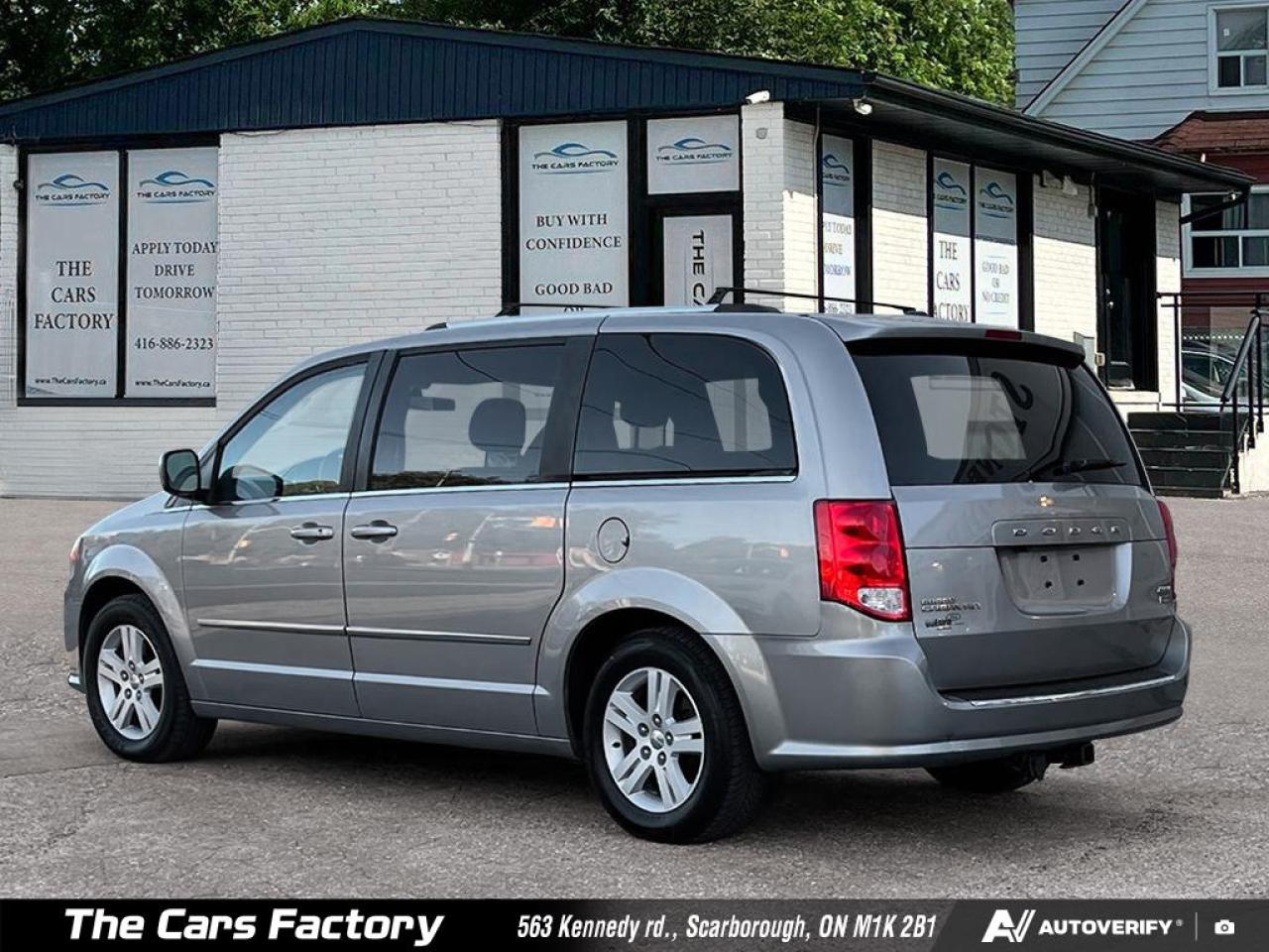 2017 Dodge Grand Caravan Crew Plus Leather/DVD/Camera! - Photo #4