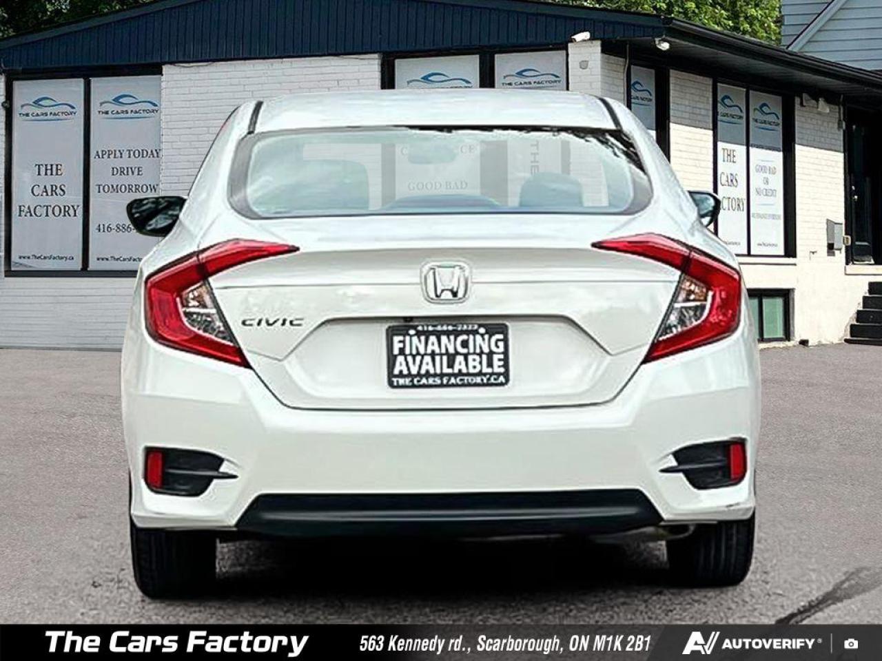 2017 Honda Civic LX 6MT Apple Carplay  1-Owner/ No Accident! Photo4