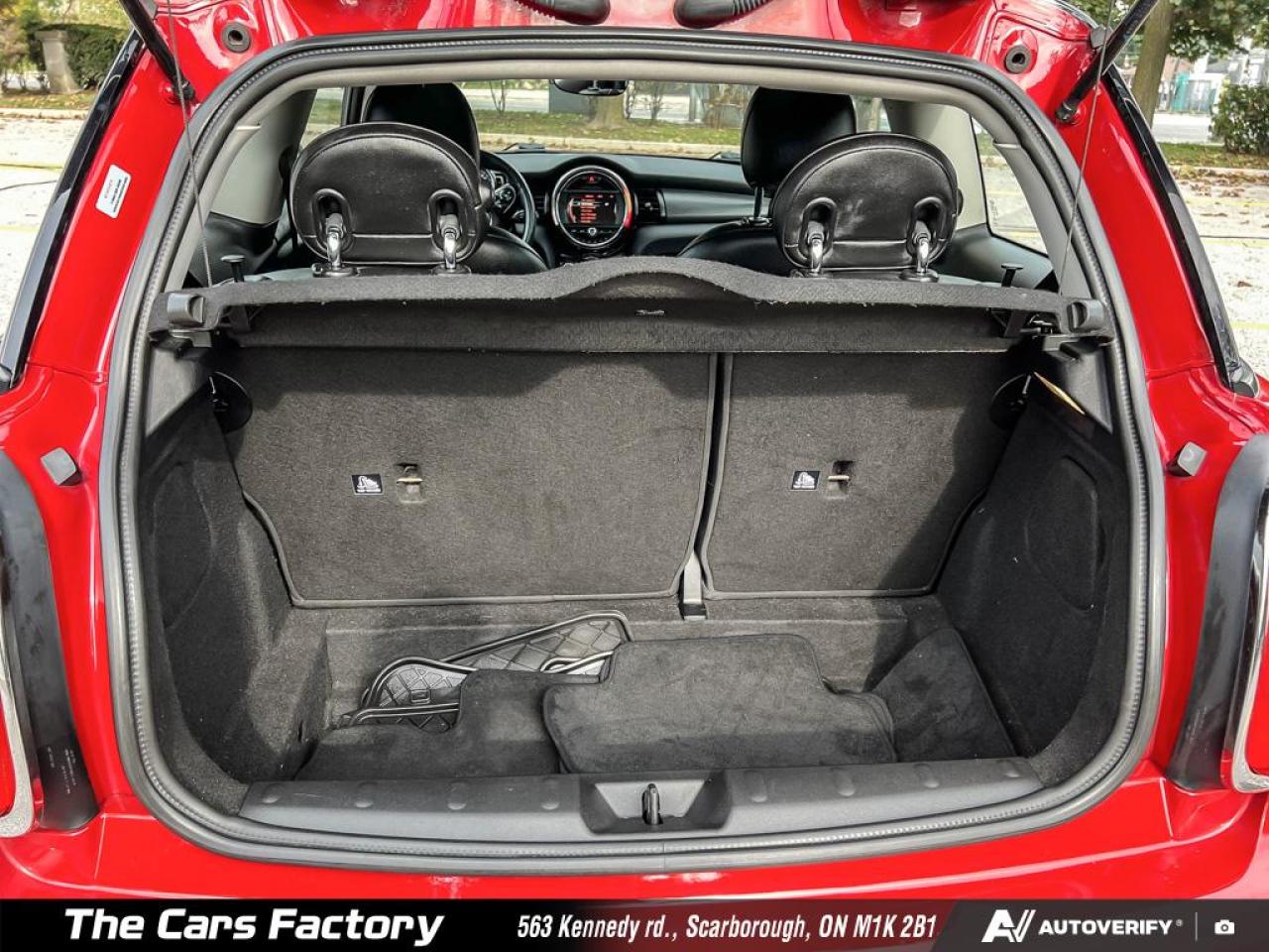 2017 MINI Cooper Manual | ONLY 57,033 KM | Sporty & Iconic - Photo #11