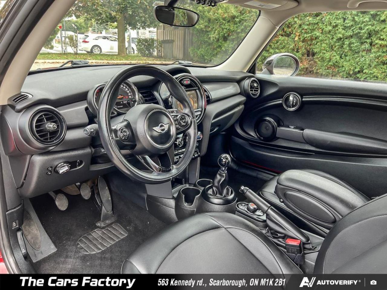 2017 MINI Cooper Manual | ONLY 57,033 KM | Sporty & Iconic - Photo #12