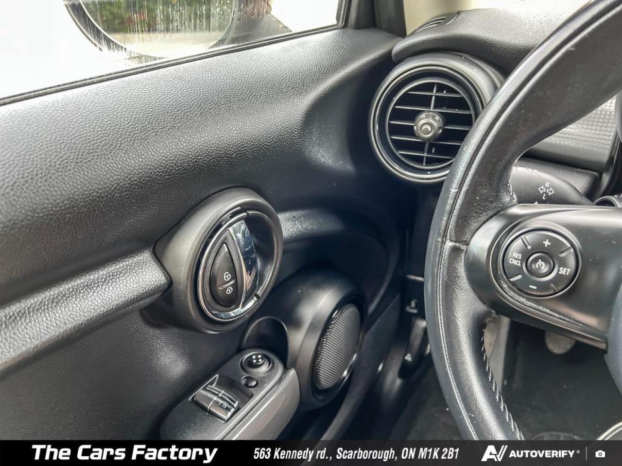 2017 MINI Cooper Manual | ONLY 57,033 KM | Sporty & Iconic - Photo #16