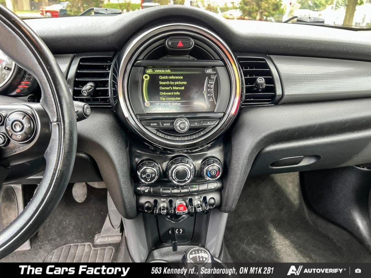 2017 MINI Cooper Manual | ONLY 57,033 KM | Sporty & Iconic - Photo #18