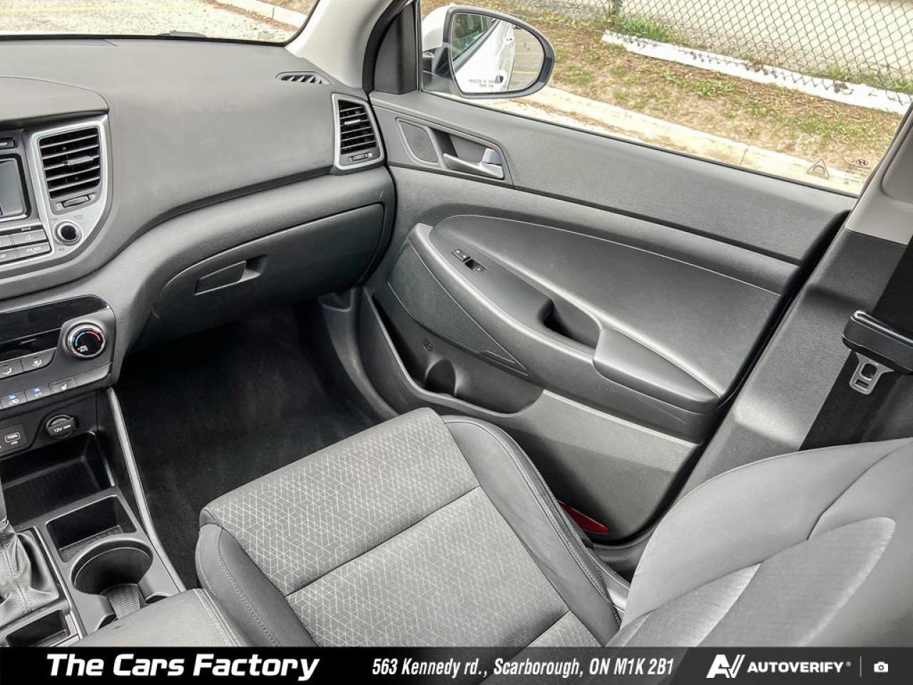 2017 Hyundai Tucson Premium AWD – 1 Owner / Super Clean! - Photo #25