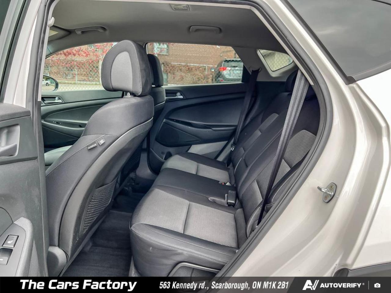 2017 Hyundai Tucson Premium AWD – 1 Owner / Super Clean! - Photo #23