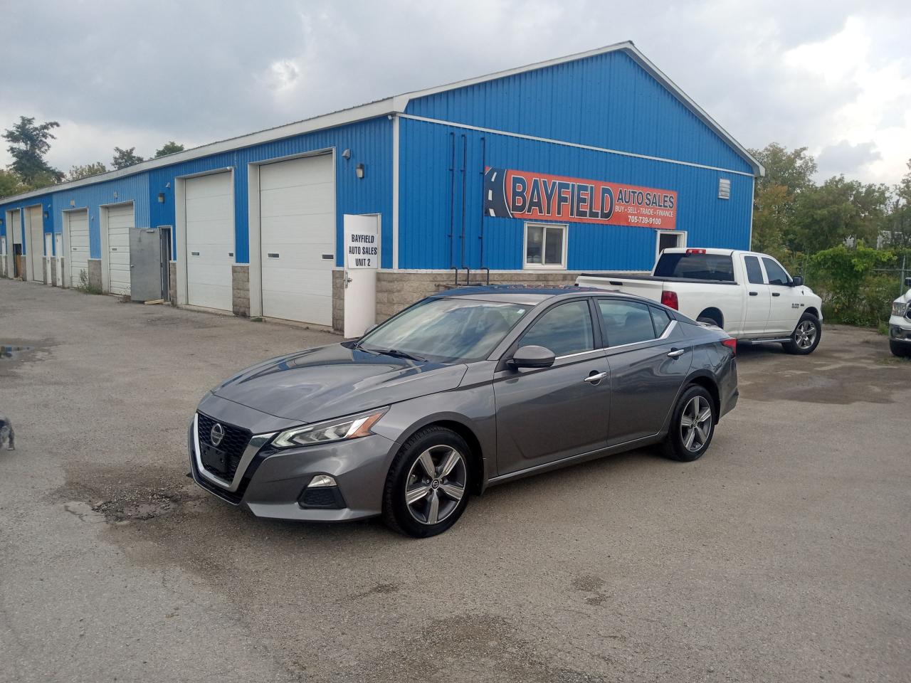 Used 2021 Nissan Altima 2.5 SE for sale in Barrie, ON