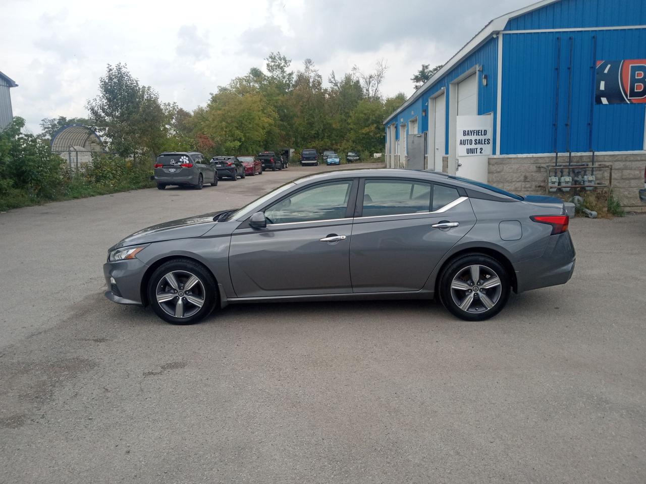 2021 Nissan Altima 2.5 SE - Photo #8
