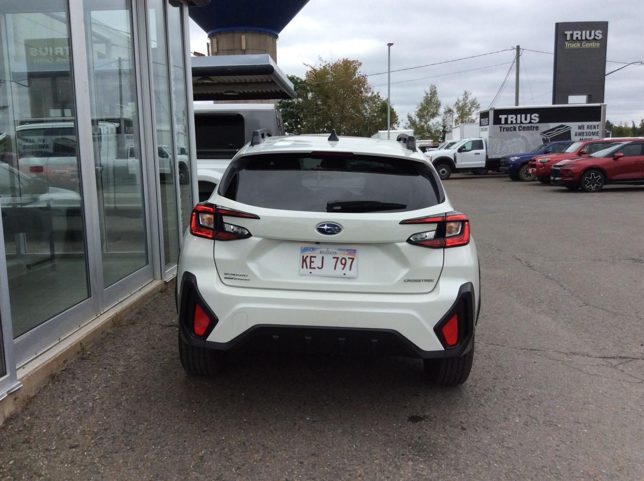 2024 Subaru Crosstrek Convenience Photo