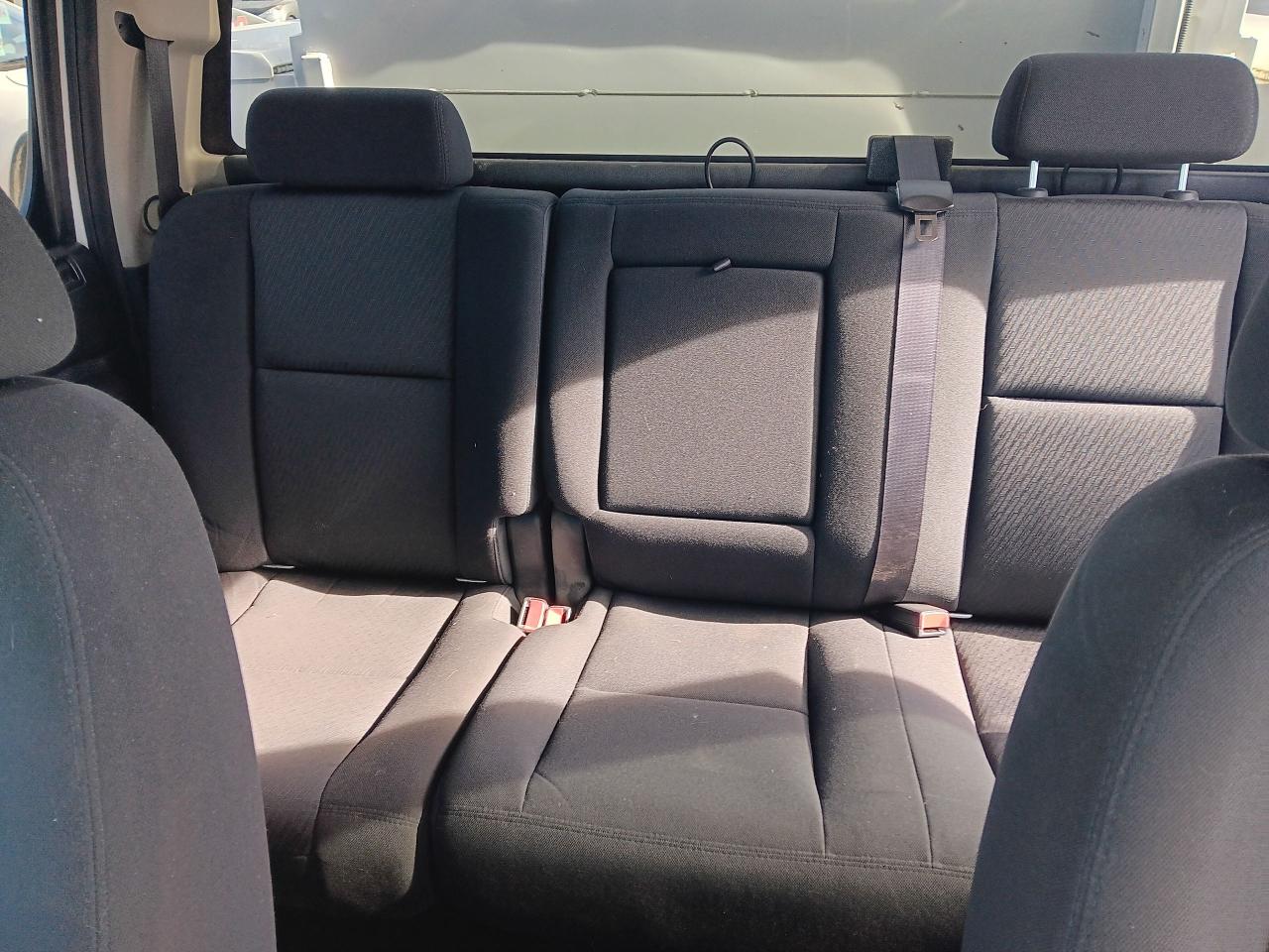 2012 Chevrolet Silverado 3500 LT, Crewcab 4x4, Remote Start, Tow Package, Work B - Photo #20