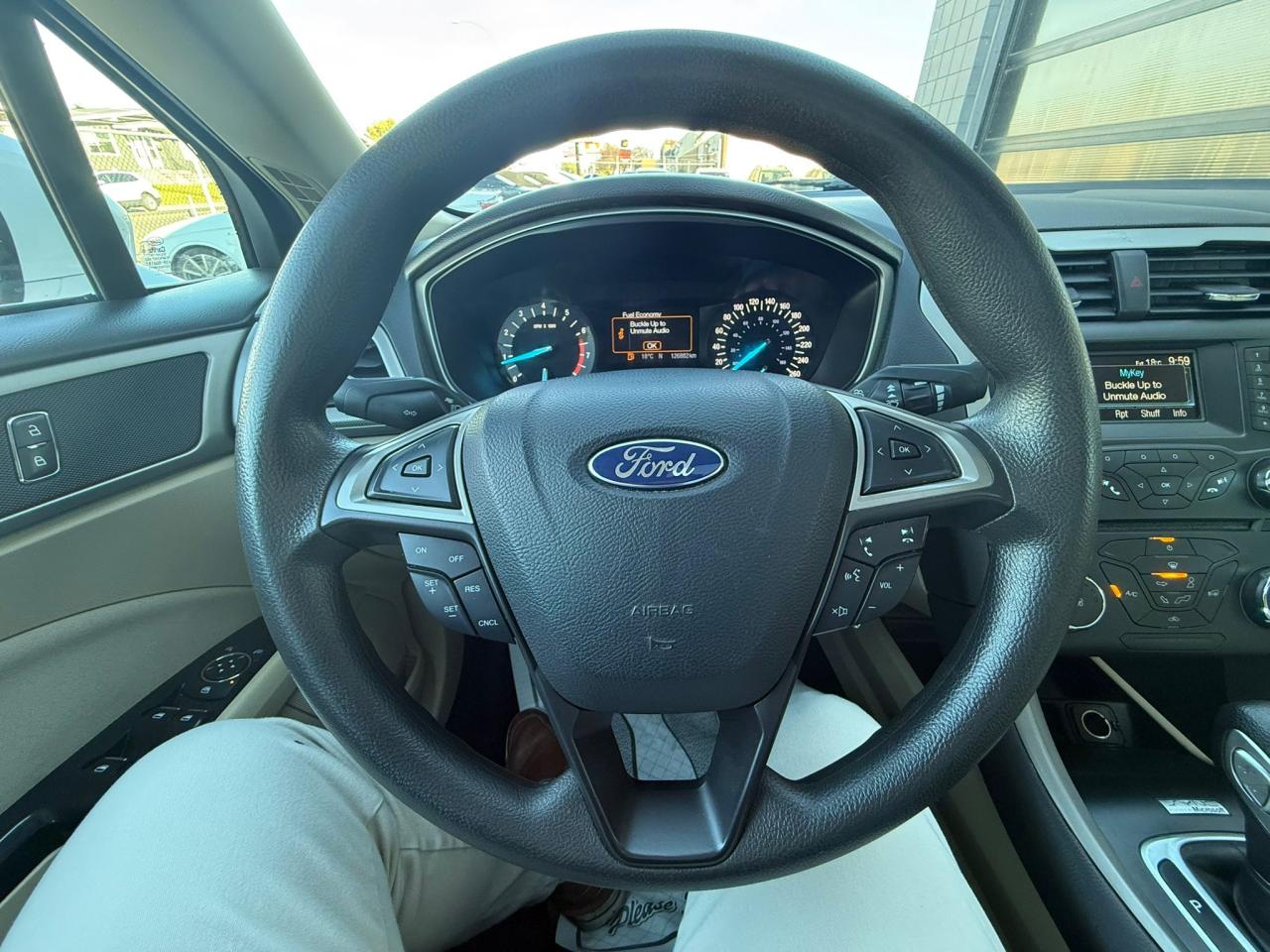 2013 Ford Fusion SE – Low KMs | 1.6L EcoBoost | OOP Inspected! - Photo #17