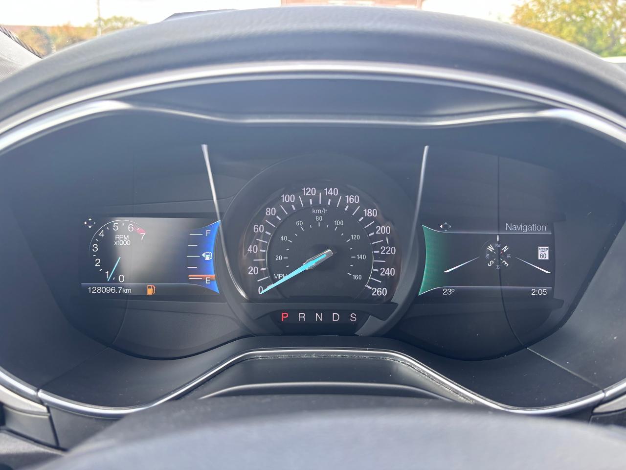 2016 Ford Fusion AWD LOW KMS! LOADED! - Photo #22
