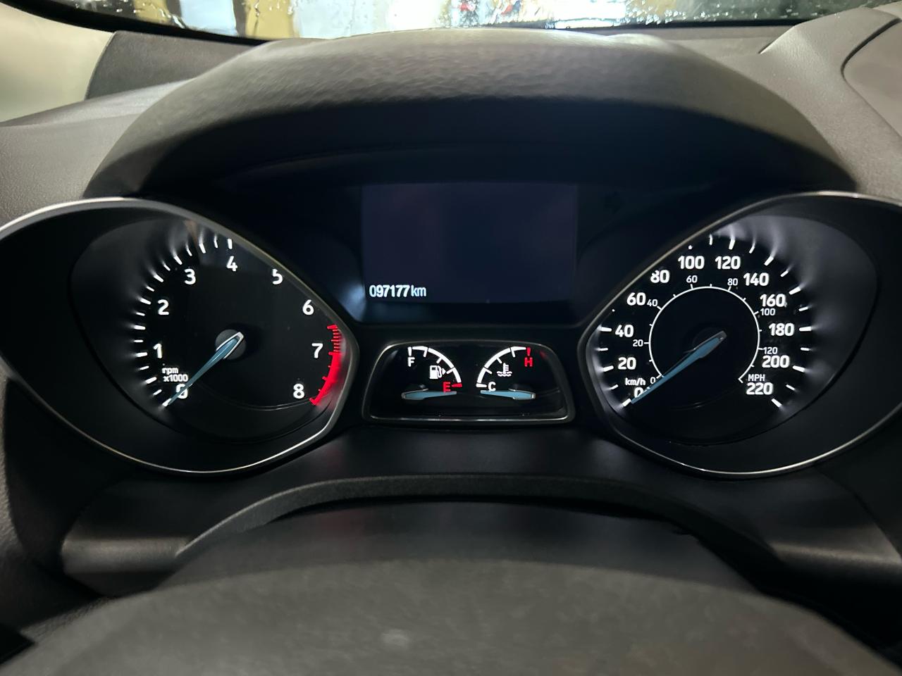 2019 Ford Escape SE - Photo #10