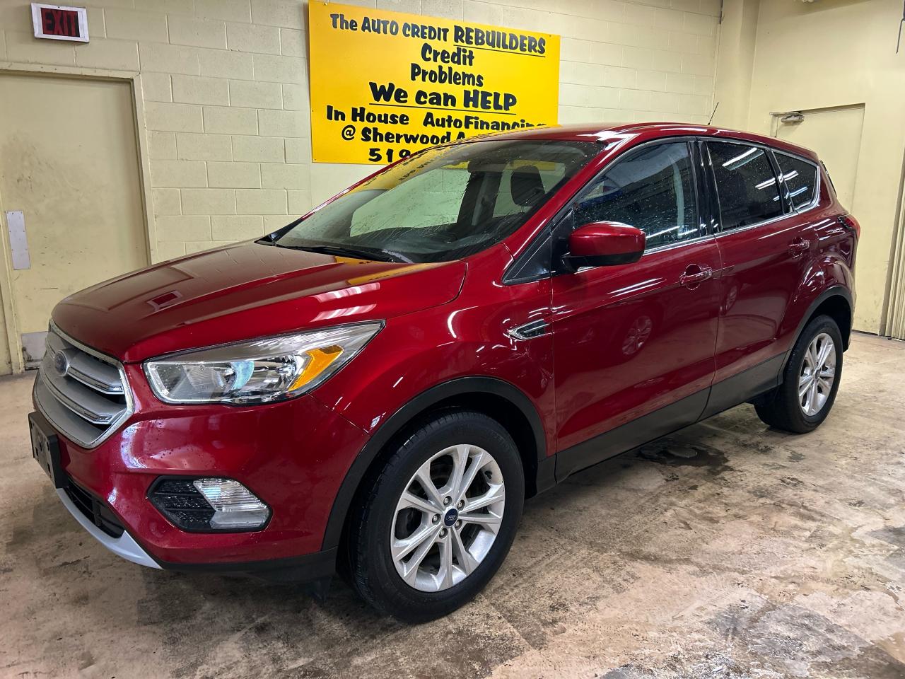 2019 Ford Escape SE - Photo #3