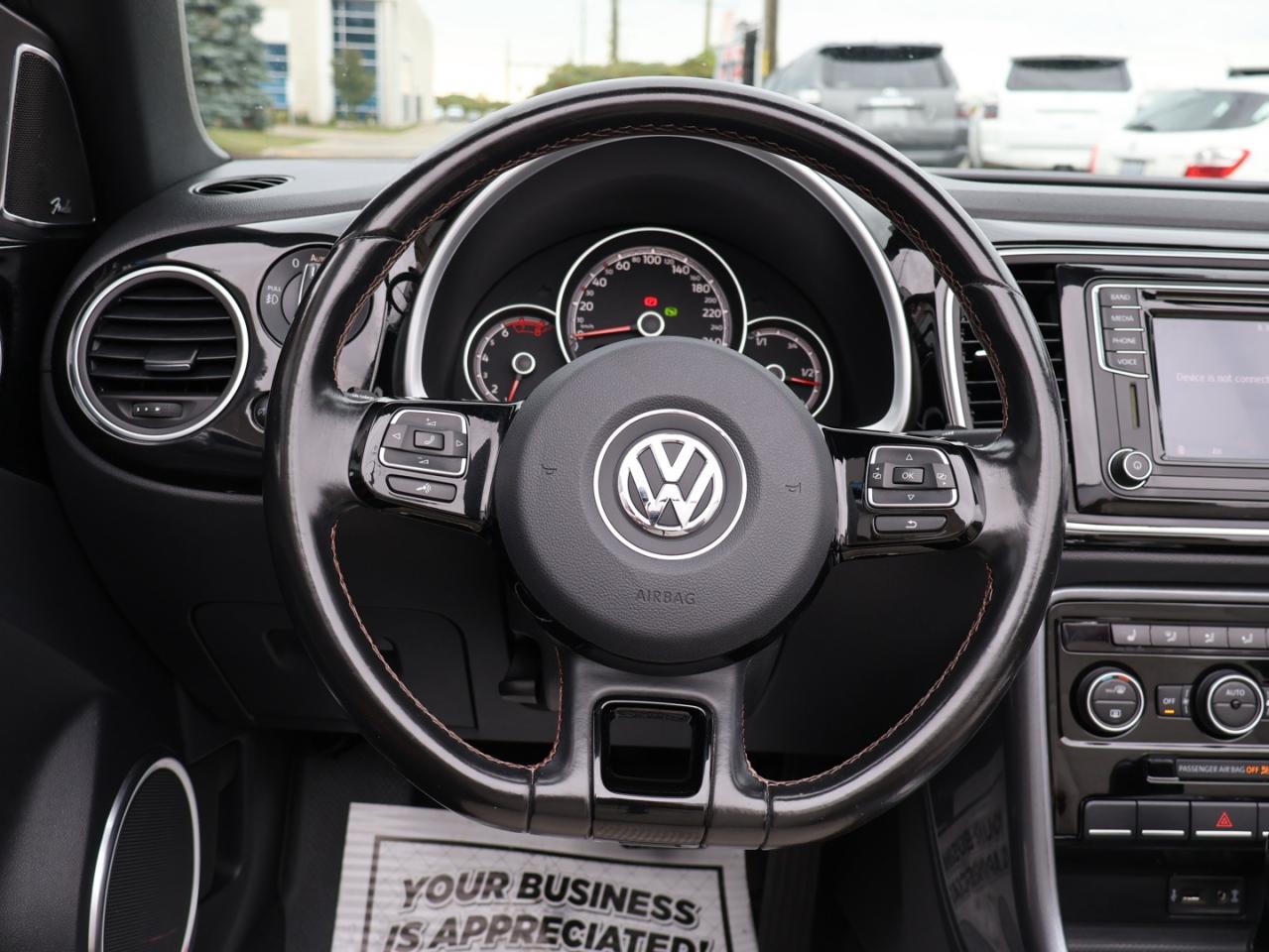 2017 Volkswagen Beetle 1.8T S CONVERTIBLE CERTIFIED *ACCIDENT FREE*V.W MAINTAIN* CAMERA BLUETOOTH LEATHER HEATED SEATS CRUISE ALLOYS - Photo #14