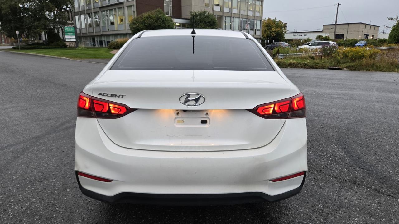 2019 Hyundai Accent SE 4-Door 6A - Photo #4