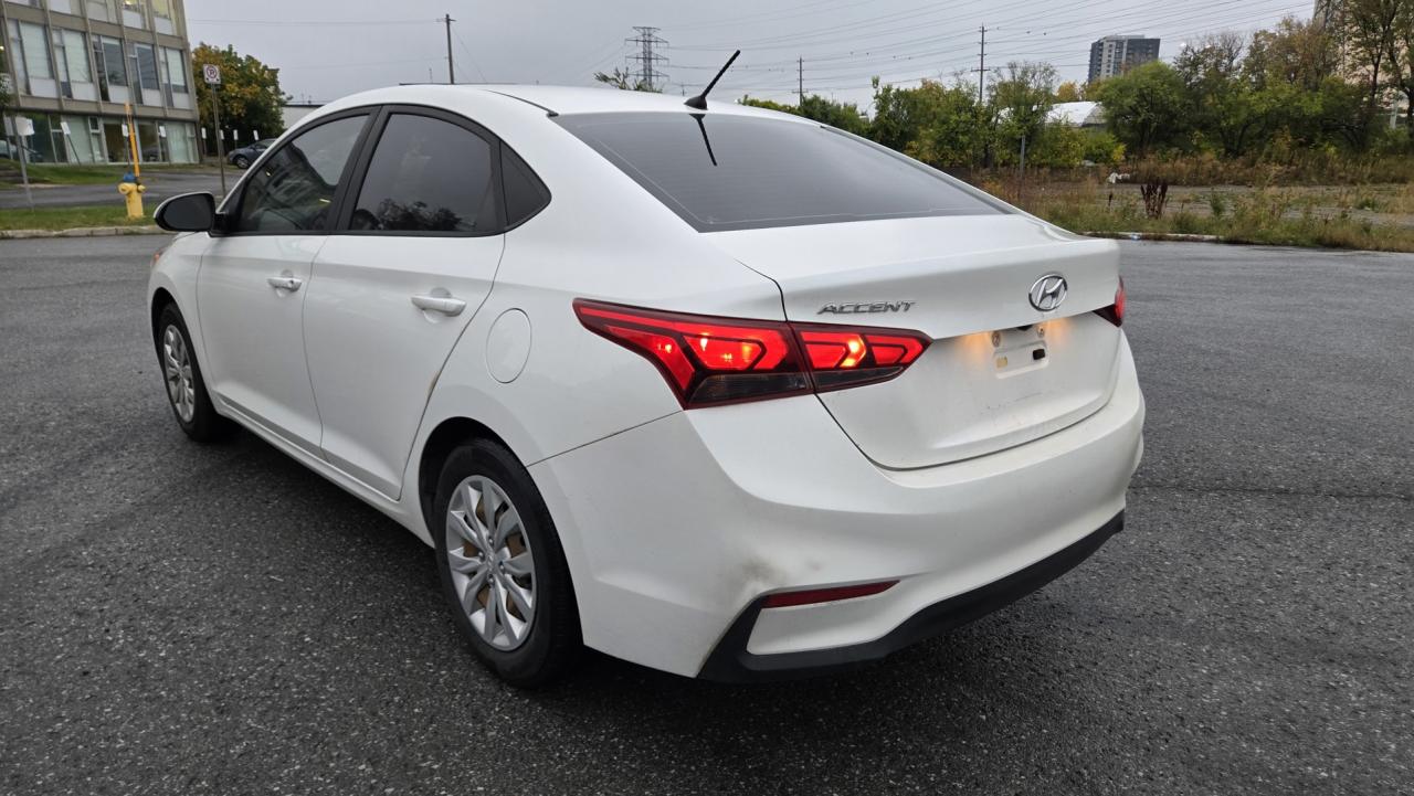 2019 Hyundai Accent SE 4-Door 6A - Photo #3