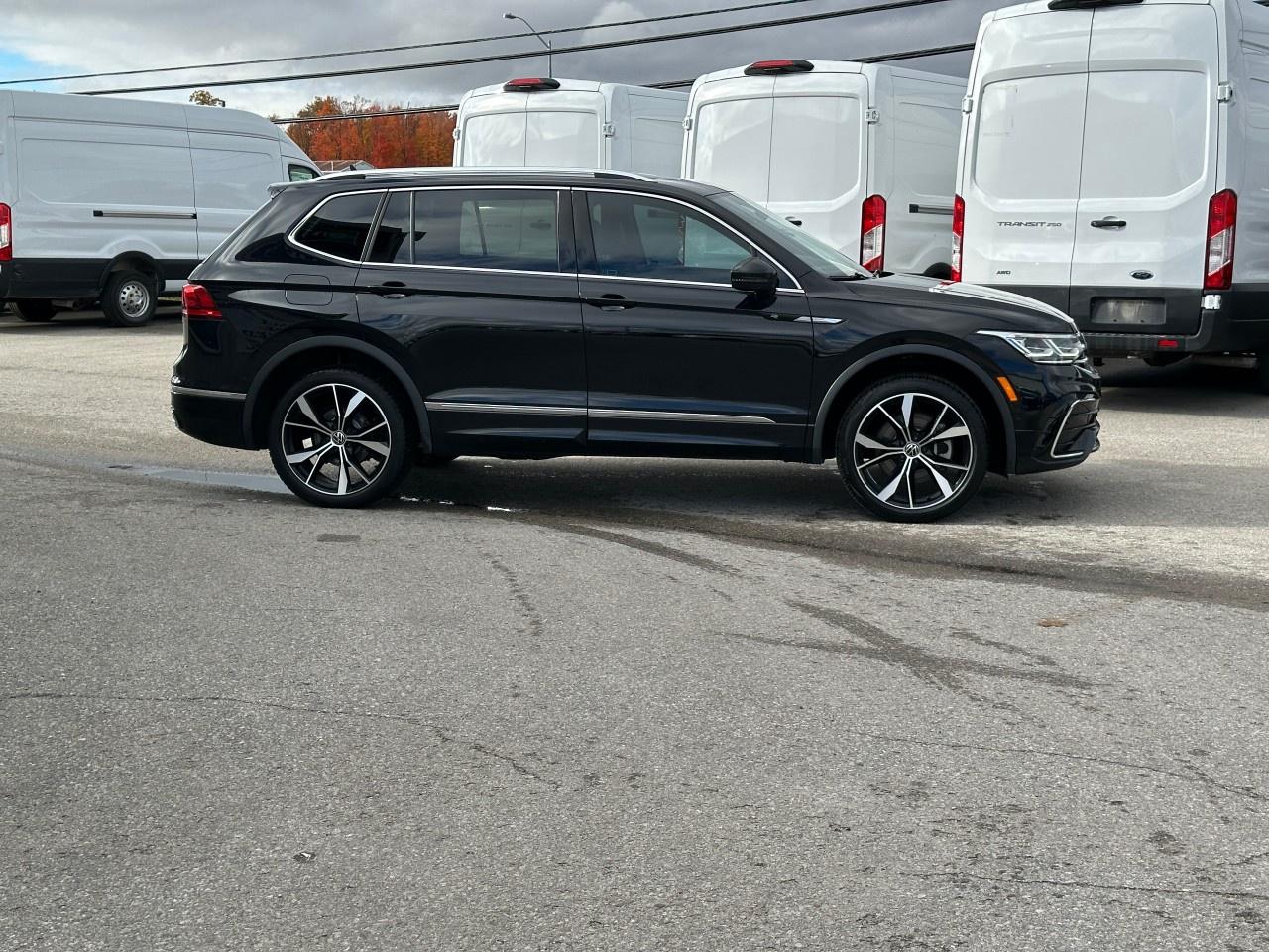 2024 Volkswagen Tiguan HIGHLINE R-LINE 4MOTION Photo4