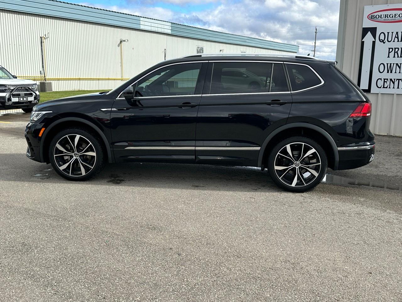 2024 Volkswagen Tiguan HIGHLINE R-LINE 4MOTION Photo