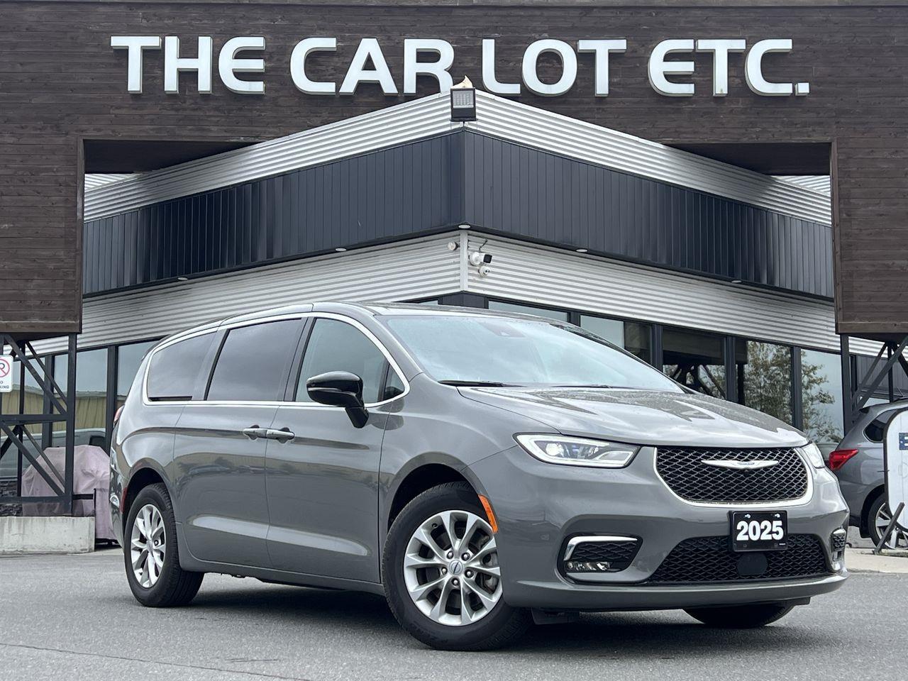 Used 2025 Chrysler Pacifica Select AWD, 7 PASSENGER, LEATHER SEATS, REAR A/C, SIRIUS XM!! for sale in Sudbury, ON