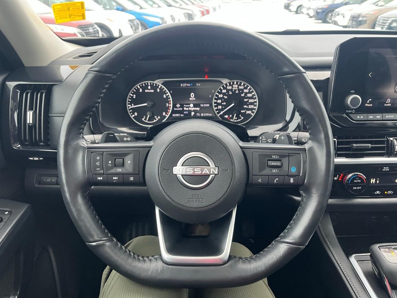 2024 Nissan Pathfinder SV 4WD Photo