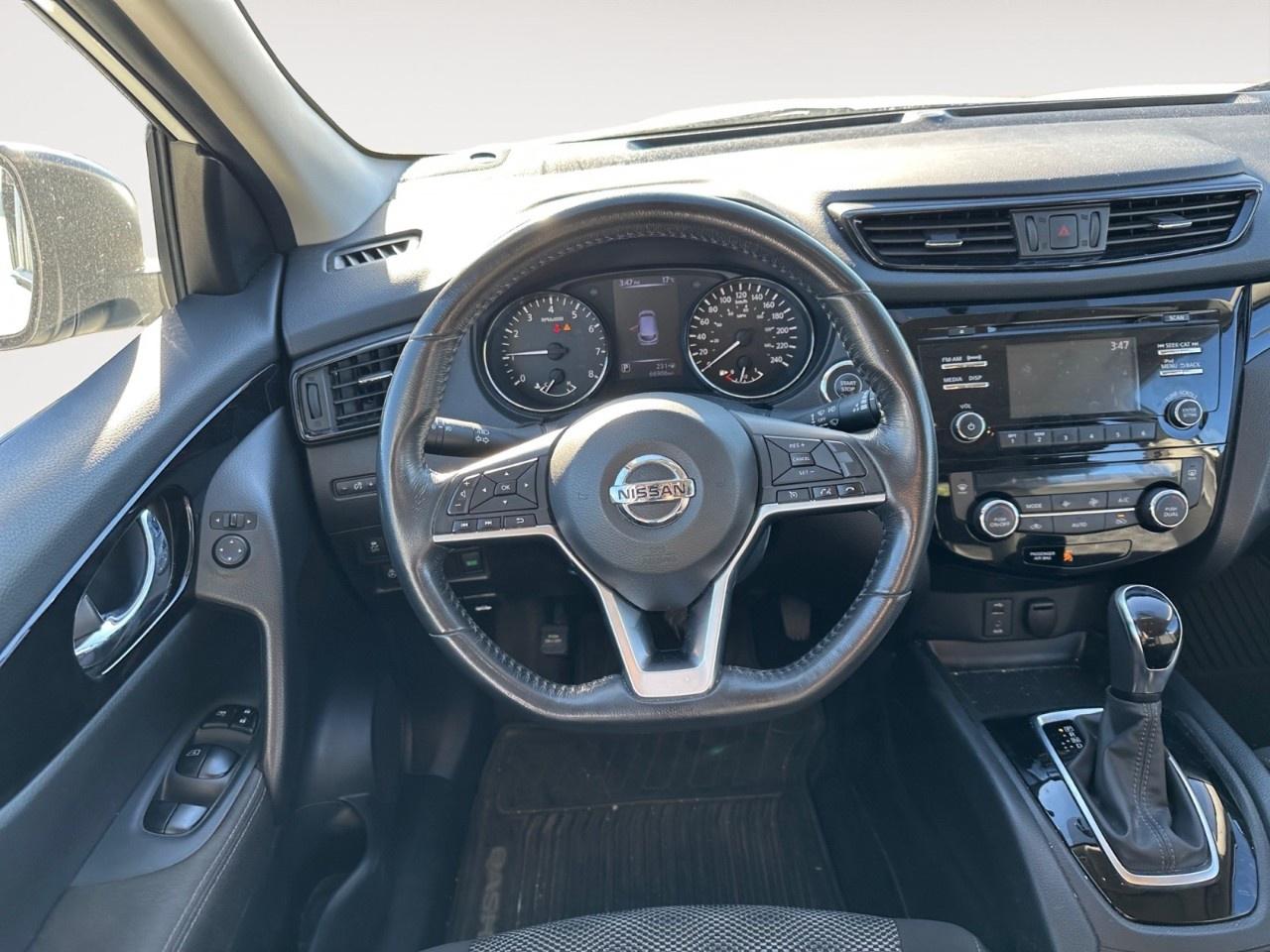 2018 Nissan Qashqai AWD SV CVT Photo